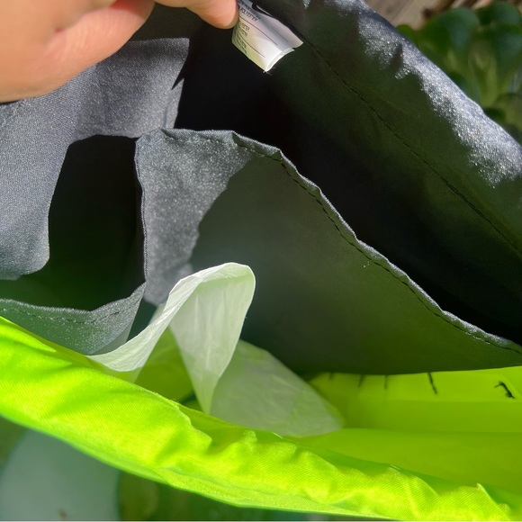 NWOT Nike Sports Sac - Picture 4 of 4